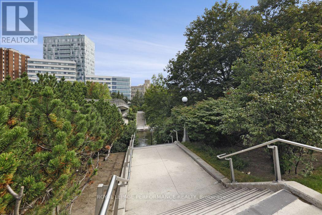 1801 - 71 Somerset Street W, Ottawa, Ontario  K2P 2G2 - Photo 44 - X13698644