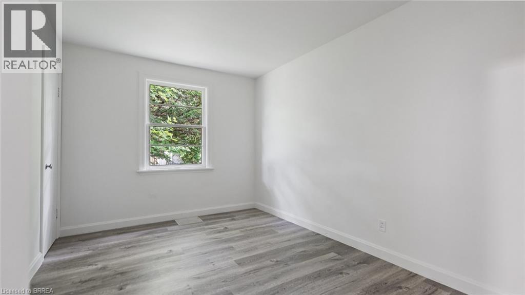 848 Colborne Street E, Brantford, Ontario  N3S 3S9 - Photo 15 - 40855912