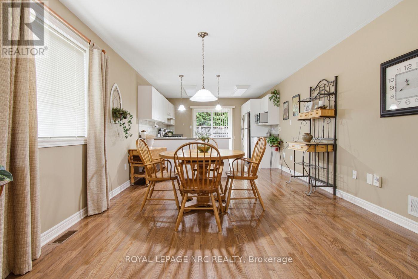 73 Rolling Meadows Boulevard, Pelham, Ontario  L3E 0N2 - Photo 23 - X13698618