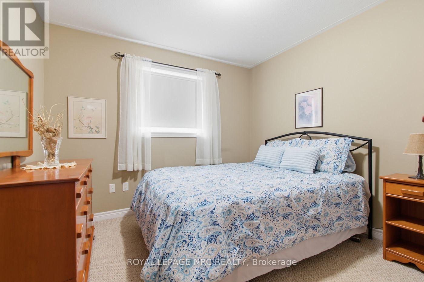 73 Rolling Meadows Boulevard, Pelham, Ontario  L3E 0N2 - Photo 8 - X13698618