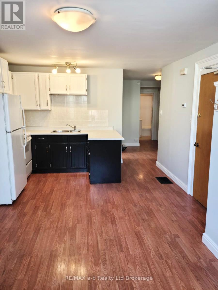 3 - 26 STANLEY STREET, London South, Ontario