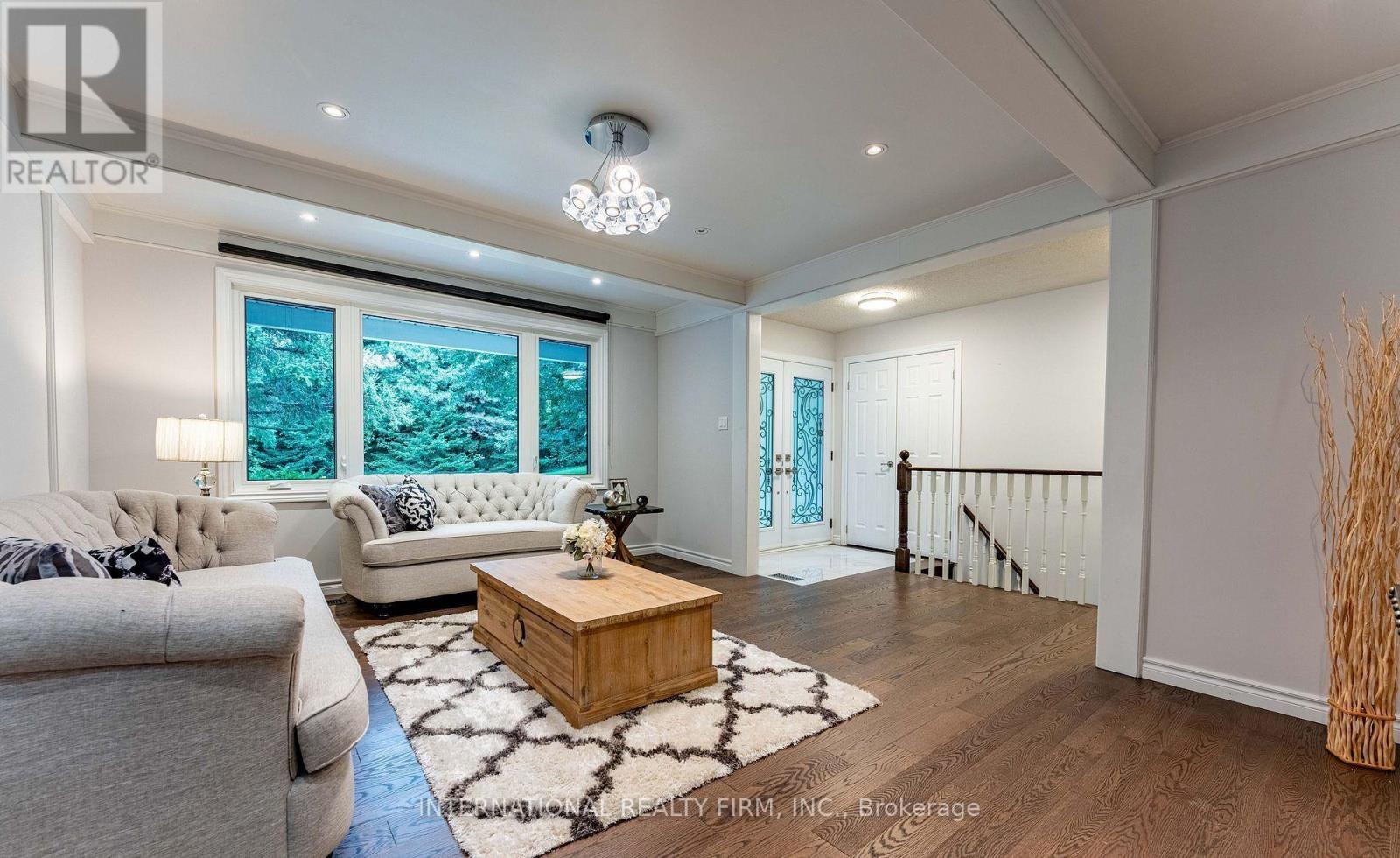 20012 2nd Concession Road, East Gwillimbury, Ontario  L9N 0H5 - Photo 4 - N13698604