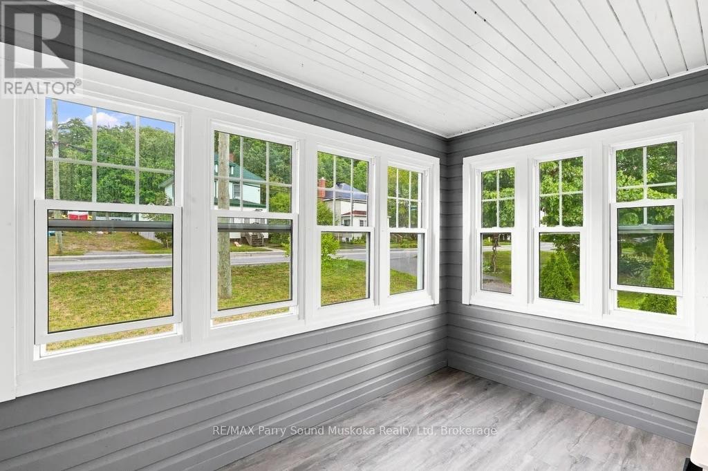 40 Waubeek Street, Parry Sound, Ontario  P2A 1C2 - Photo 12 - X13698602