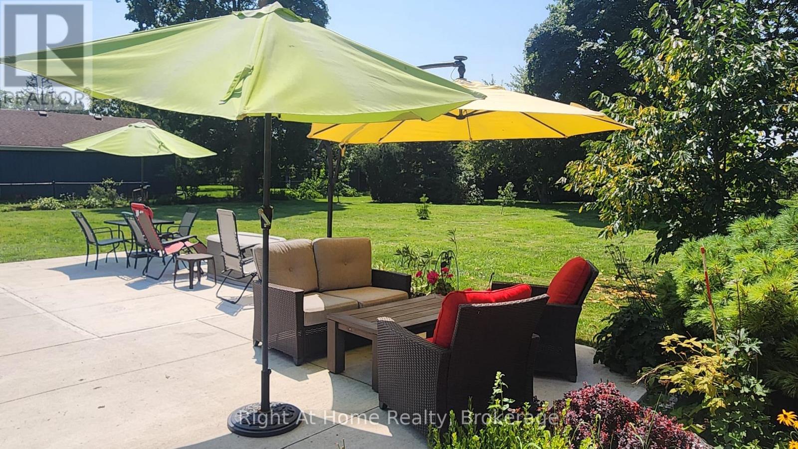15414 Niagara Parkway, Niagara-On-The-Lake, Ontario  L0S 1J0 - Photo 2 - X12863544