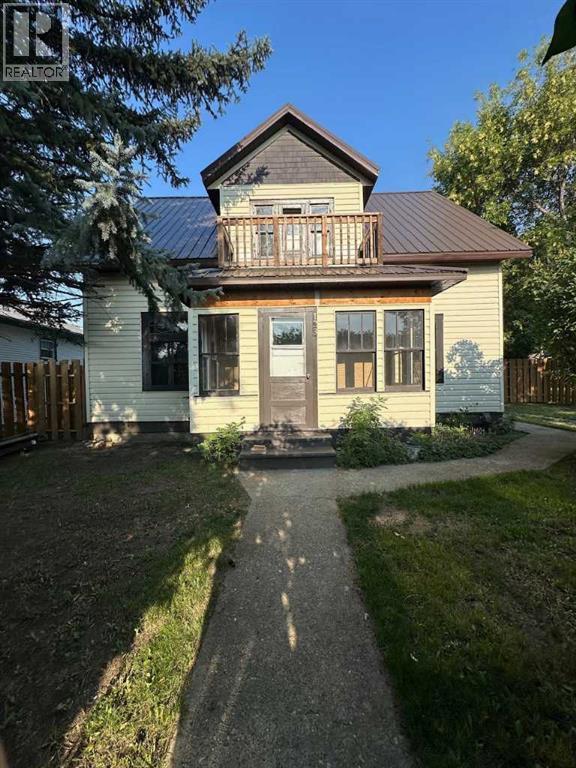 123 3 Street E, Brooks, Alberta  T1R 0C9 - Photo 1 - A2338988