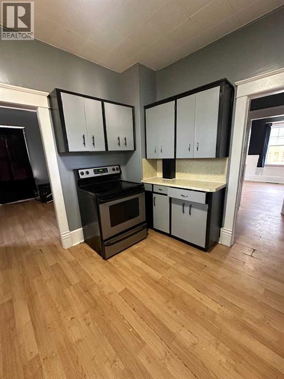 123 3 Street E, Brooks, Alberta  T1R 0C9 - Photo 3 - A2338988