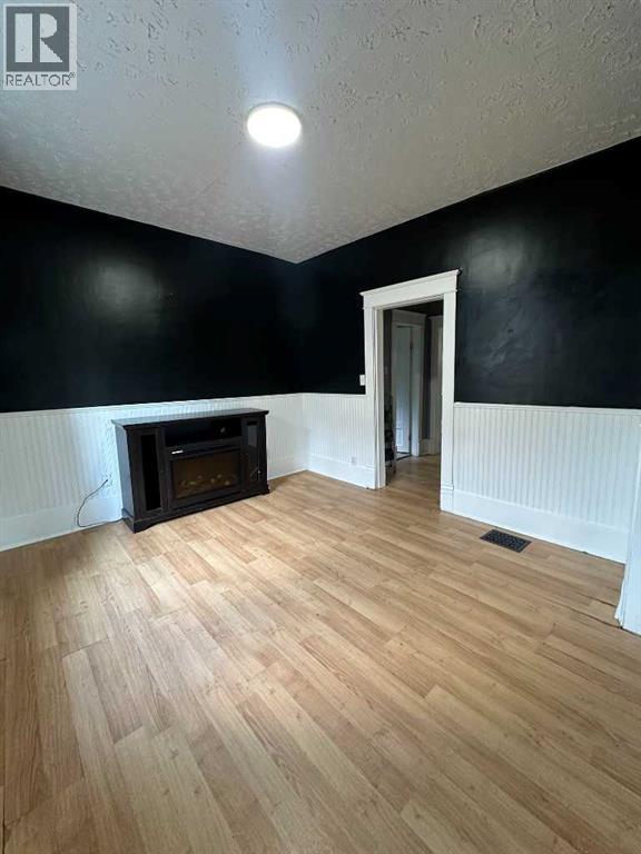 123 3 Street E, Brooks, Alberta  T1R 0C9 - Photo 7 - A2338988