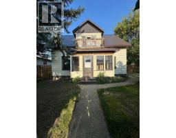 123 3 Street E, Brooks, Alberta