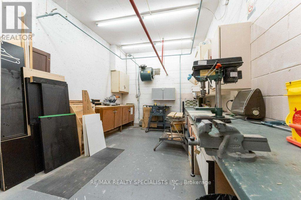 1106 - 880 Dundas Street W, Mississauga, Ontario  L5C 4H3 - Photo 41 - W13698600