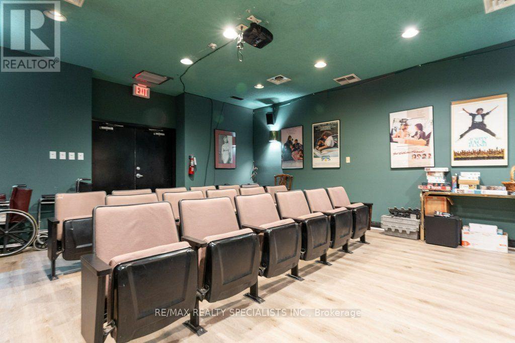 1106 - 880 Dundas Street W, Mississauga, Ontario  L5C 4H3 - Photo 43 - W13698600