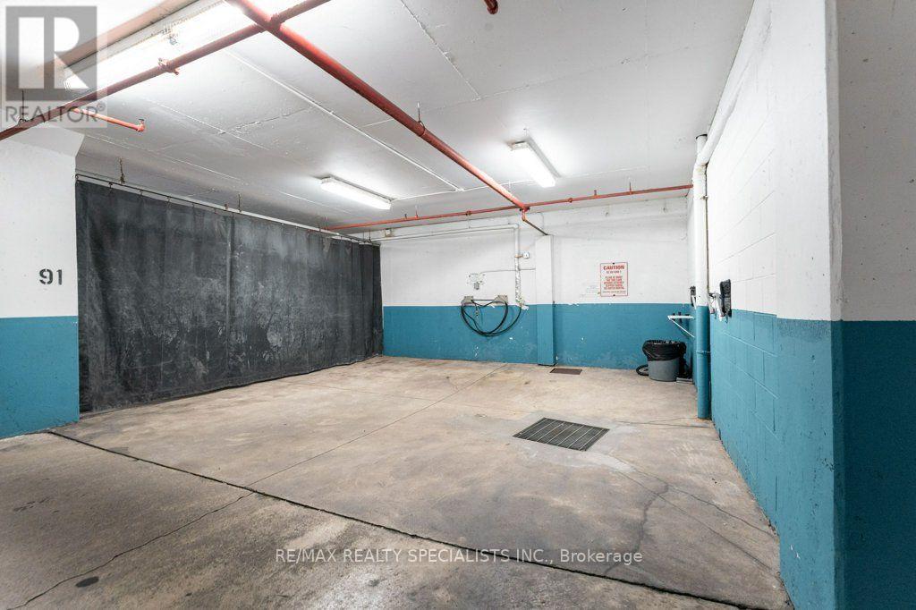 1106 - 880 Dundas Street W, Mississauga, Ontario  L5C 4H3 - Photo 45 - W13698600