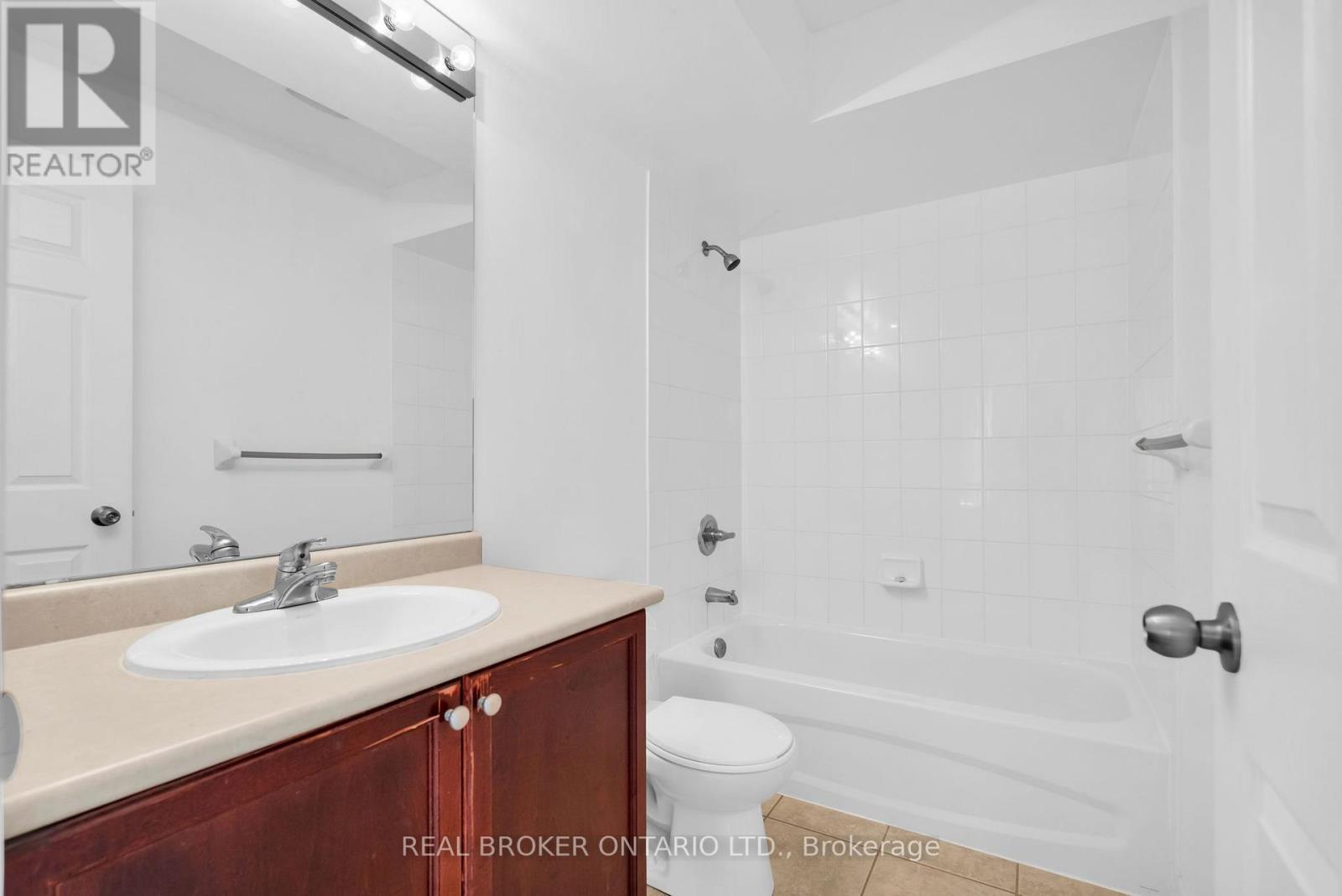 9 - 3015 Destination Drive, Mississauga, Ontario  L5M 0P3 - Photo 26 - W13698616
