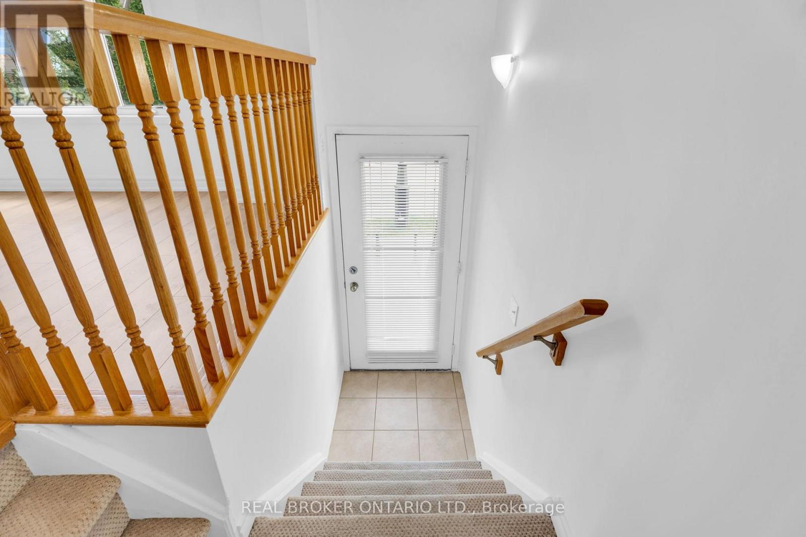 9 - 3015 Destination Drive, Mississauga, Ontario  L5M 0P3 - Photo 5 - W13698616