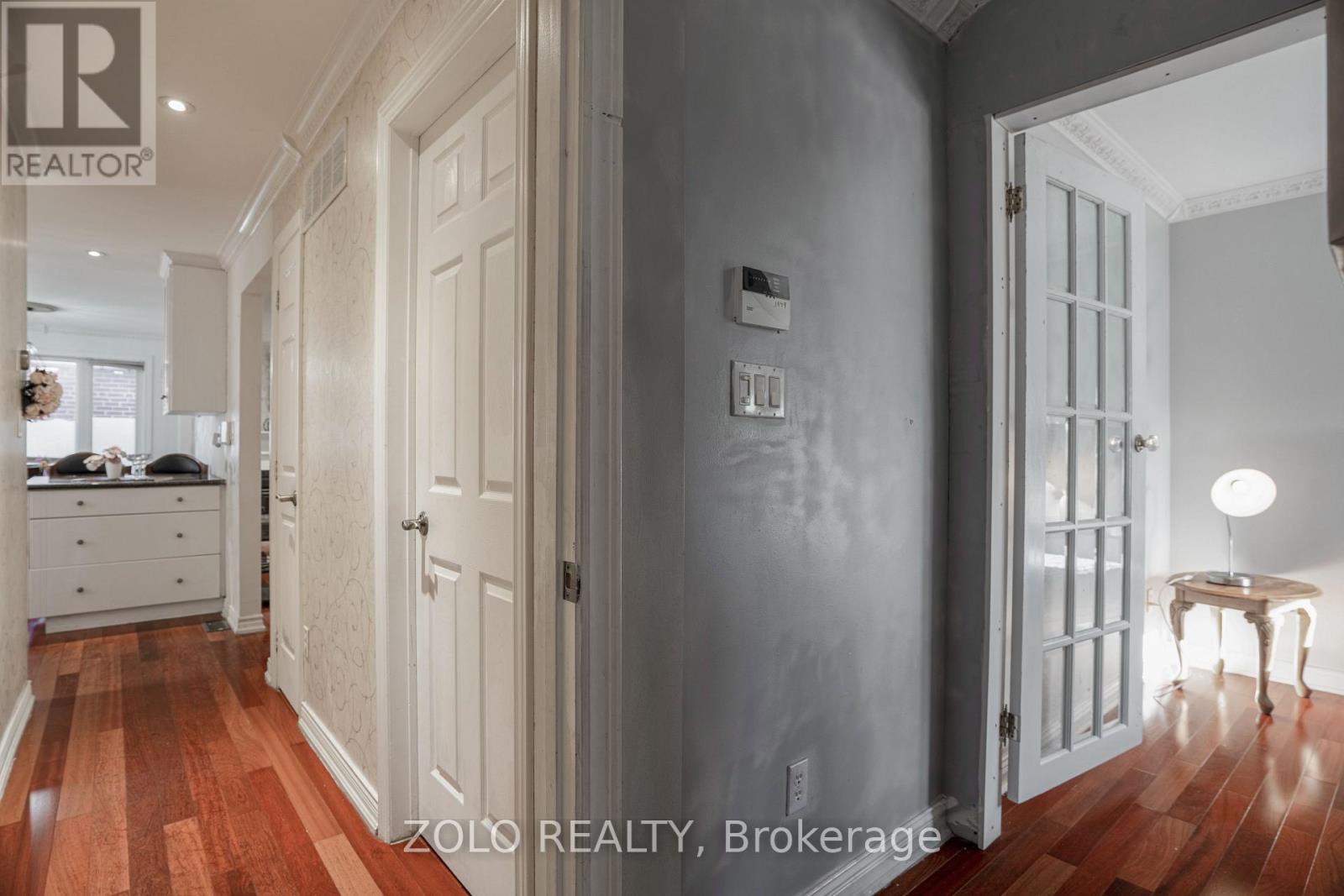 13 Foster Road, Mississauga, Ontario  L4T 1C3 - Photo 30 - W13698624