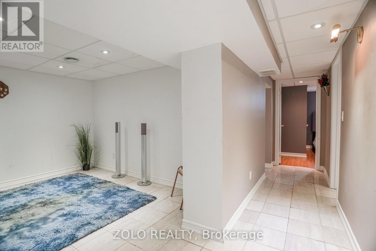 13 Foster Road, Mississauga, Ontario  L4T 1C3 - Photo 38 - W13698624