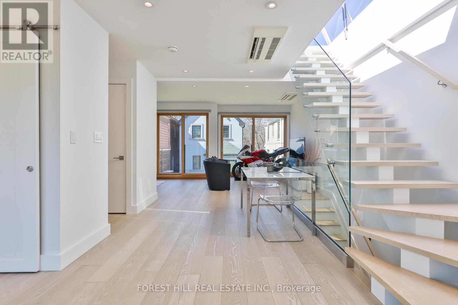 163 Wychwood Avenue, Toronto, Ontario  M6C 2T4 - Photo 37 - C13158030