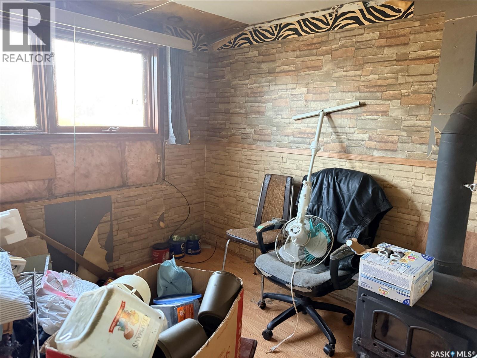 118 Warwick Street, Neville, Saskatchewan  S0N 1T0 - Photo 2 - SK046257