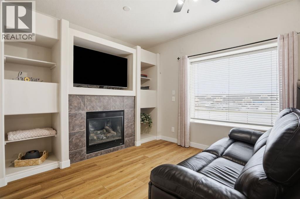 905, 720 Willowbrook Road Nw, Airdrie, Alberta  T4B 2Y9 - Photo 13 - A2316842