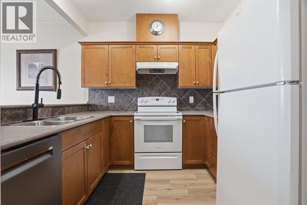 905, 720 Willowbrook Road Nw, Airdrie, Alberta  T4B 2Y9 - Photo 16 - A2316842