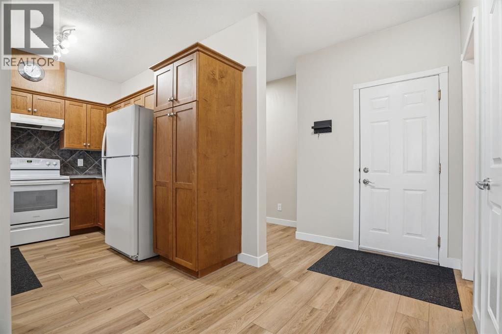 905, 720 Willowbrook Road Nw, Airdrie, Alberta  T4B 2Y9 - Photo 7 - A2316842