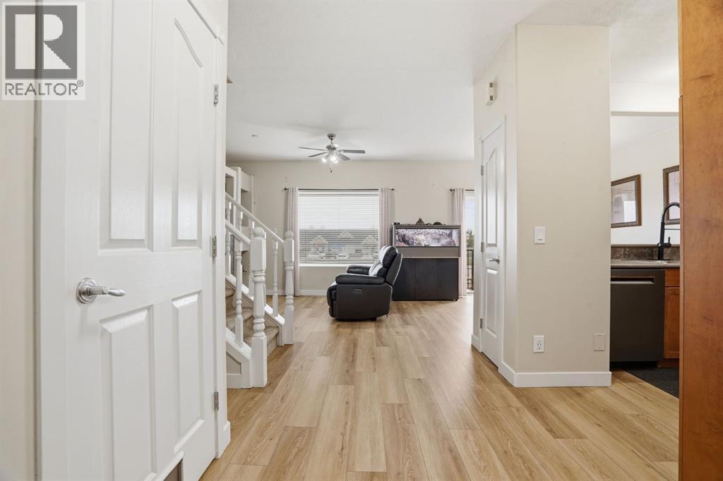 905, 720 Willowbrook Road Nw, Airdrie, Alberta  T4B 2Y9 - Photo 11 - A2316842