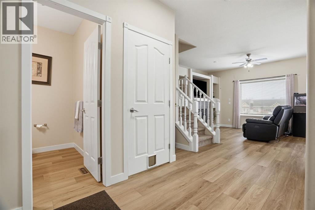 905, 720 Willowbrook Road Nw, Airdrie, Alberta  T4B 2Y9 - Photo 9 - A2316842