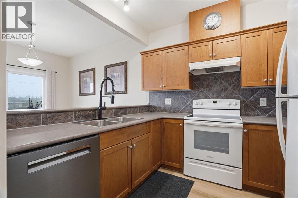 905, 720 Willowbrook Road Nw, Airdrie, Alberta  T4B 2Y9 - Photo 17 - A2316842