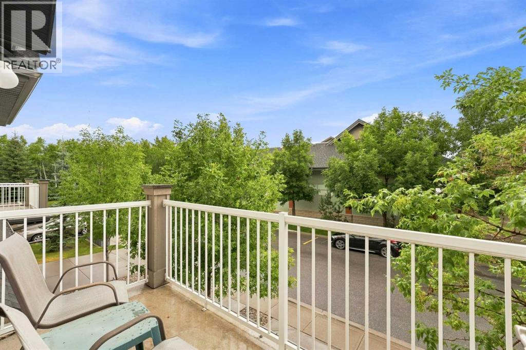804 Wentworth Villas SW, Calgary, Alberta  T3E 0K6 - Photo 17 - A2337257