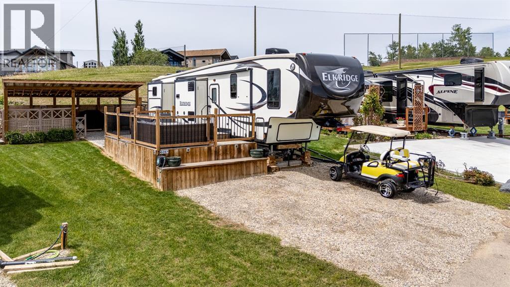 6097, 25054 South Pine Lake Road, Rural Red Deer County, Alberta  T0M 1R0 - Photo 1 - A2337335