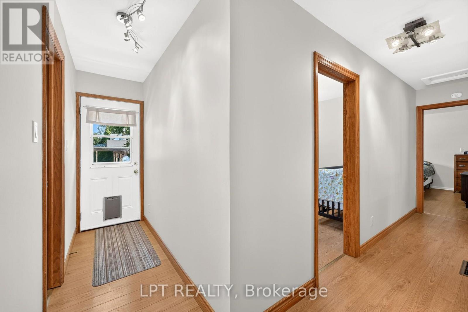 226 Tain Street, North Middlesex, Ontario  N0M 2K0 - Photo 21 - X13698658