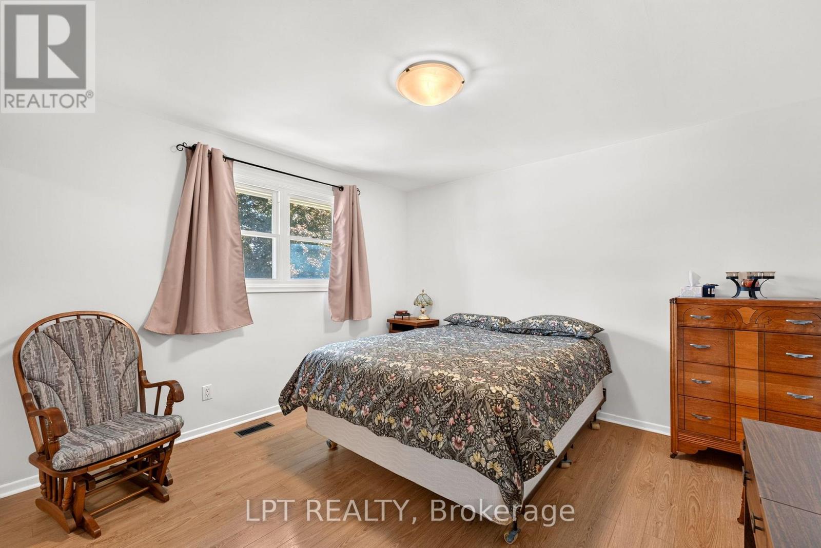 226 Tain Street, North Middlesex, Ontario  N0M 2K0 - Photo 24 - X13698658