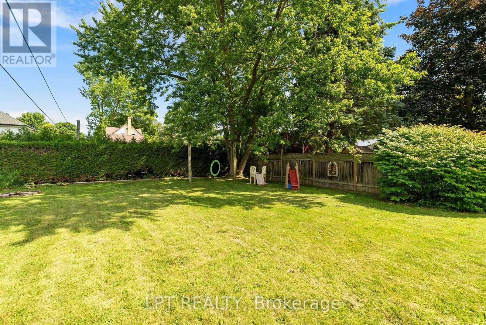 226 Tain Street, North Middlesex, Ontario  N0M 2K0 - Photo 40 - X13698658