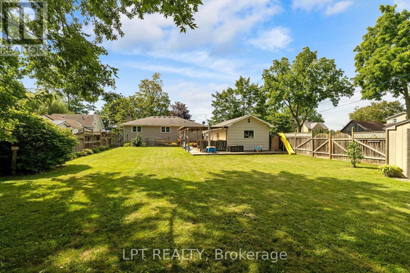 226 Tain Street, North Middlesex, Ontario  N0M 2K0 - Photo 42 - X13698658
