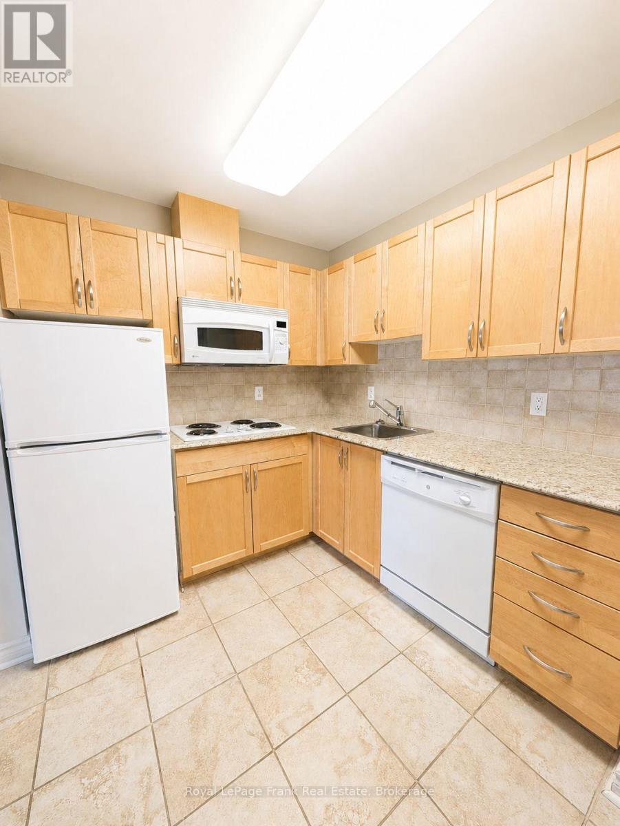 425 - 240 Chapel Street, Cobourg, Ontario K9A 0E3 - Photo 7 - X13473672