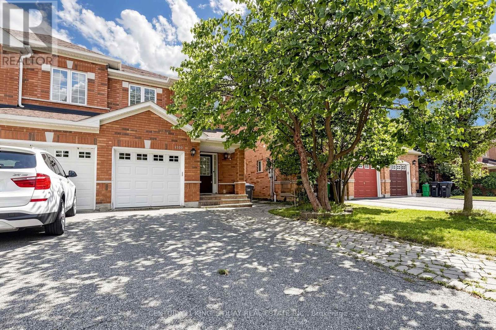 3328 Southwick Street, Mississauga, Ontario  L5M 7K9 - Photo 2 - W13698660