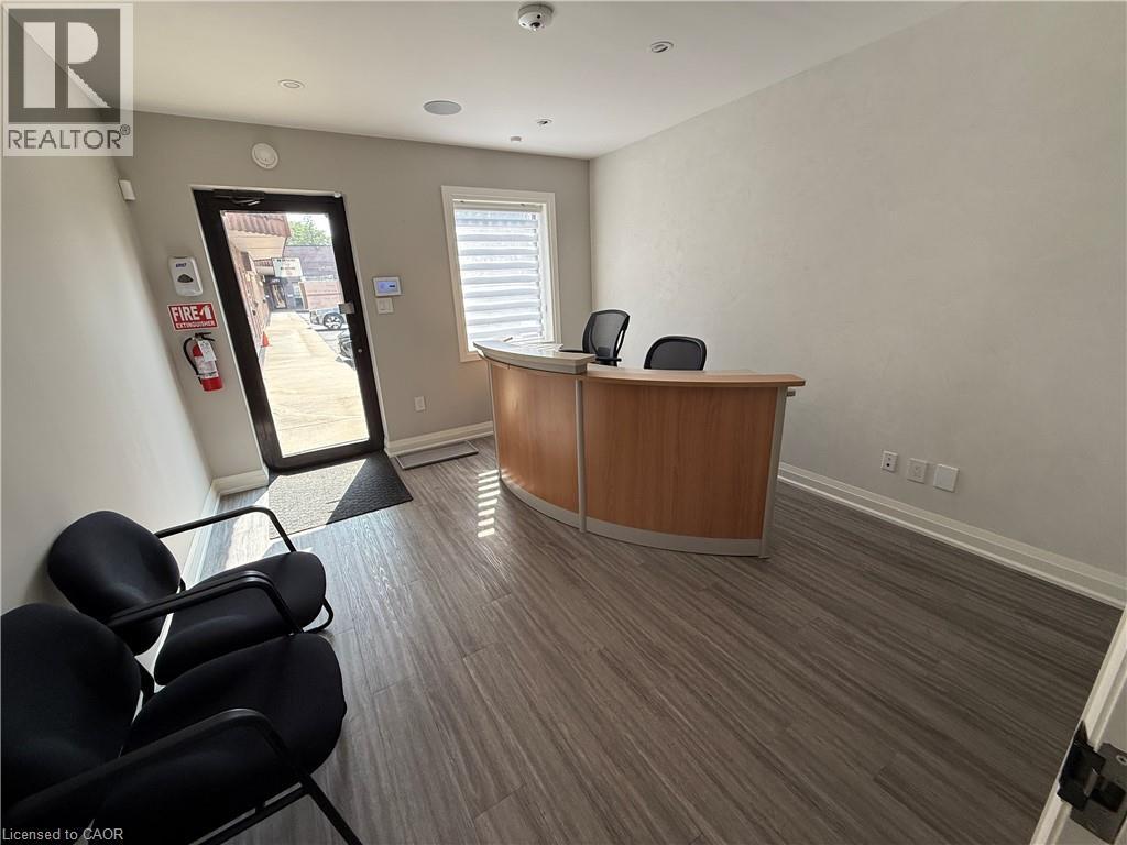 4180 MORRIS Drive Unit# 11, Burlington, Ontario