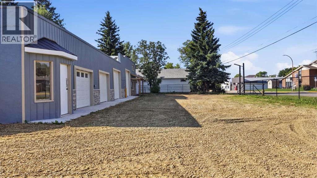 5401 50 Street, Ponoka, Alberta  T4J 1H3 - Photo 40 - A2338315