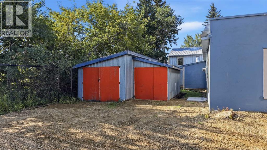 5401 50 Street, Ponoka, Alberta  T4J 1H3 - Photo 37 - A2338315