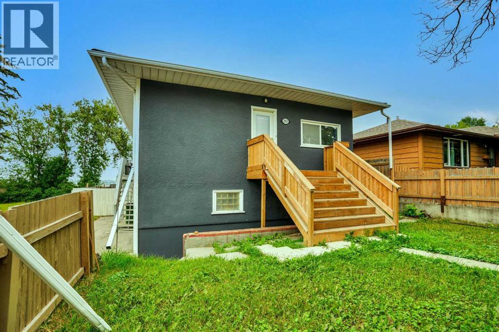 2003 62 Avenue SE, Calgary, Alberta  T4C 0C2 - Photo 2 - A2337692
