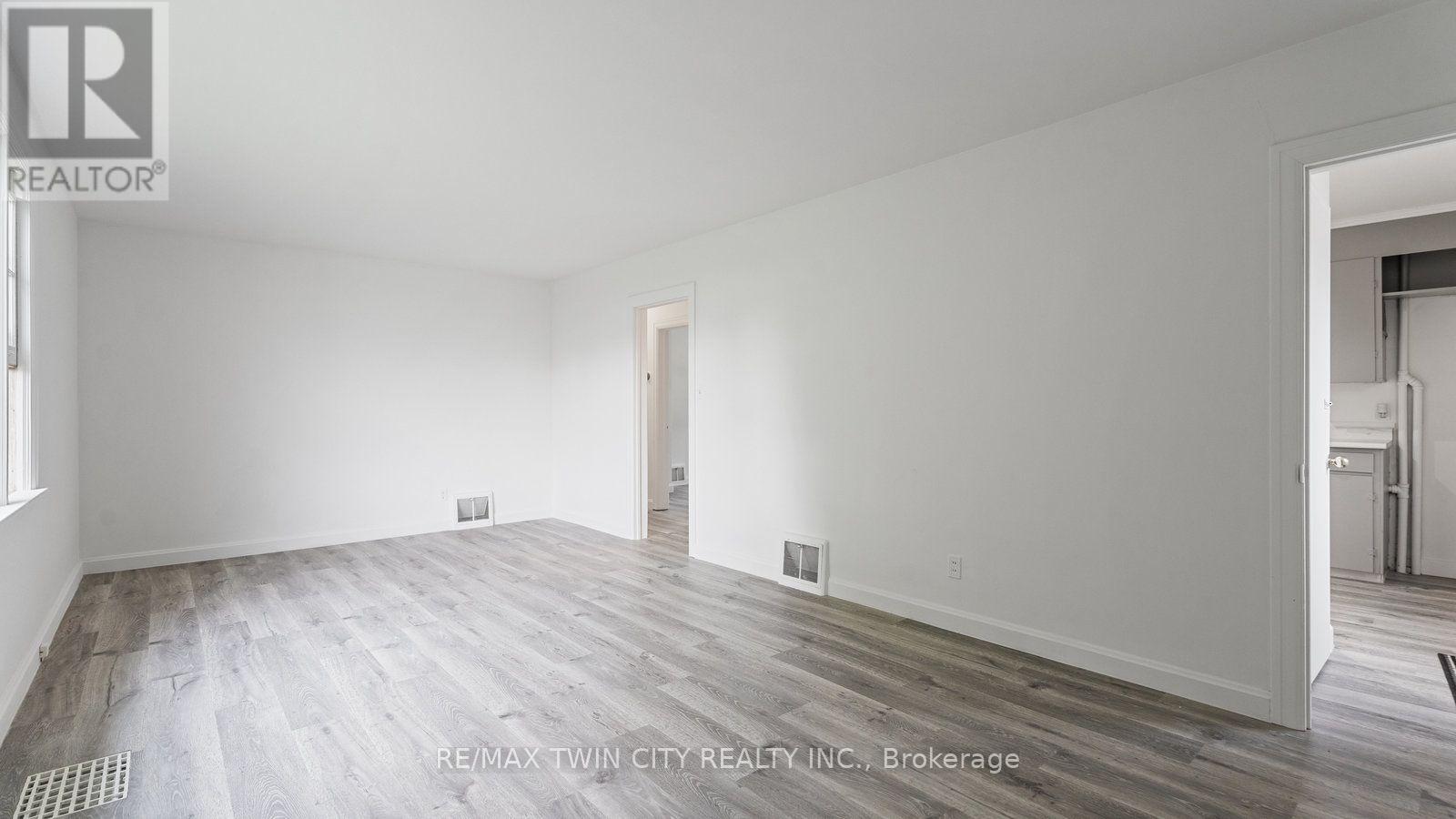 848 Colborne Street E, Brantford, Ontario  N3S 3S9 - Photo 10 - X13698652