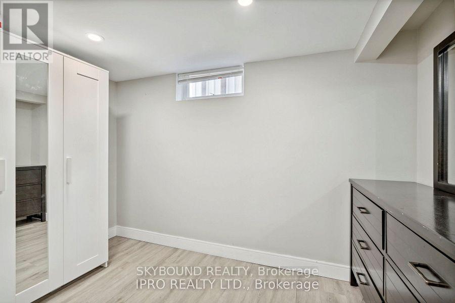 34 Owen Place, Hamilton, Ontario  L8G 2H2 - Photo 6 - X13698662