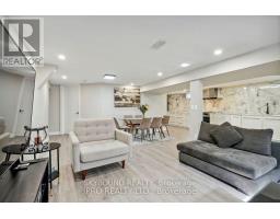 34 OWEN PLACE, Hamilton, Ontario