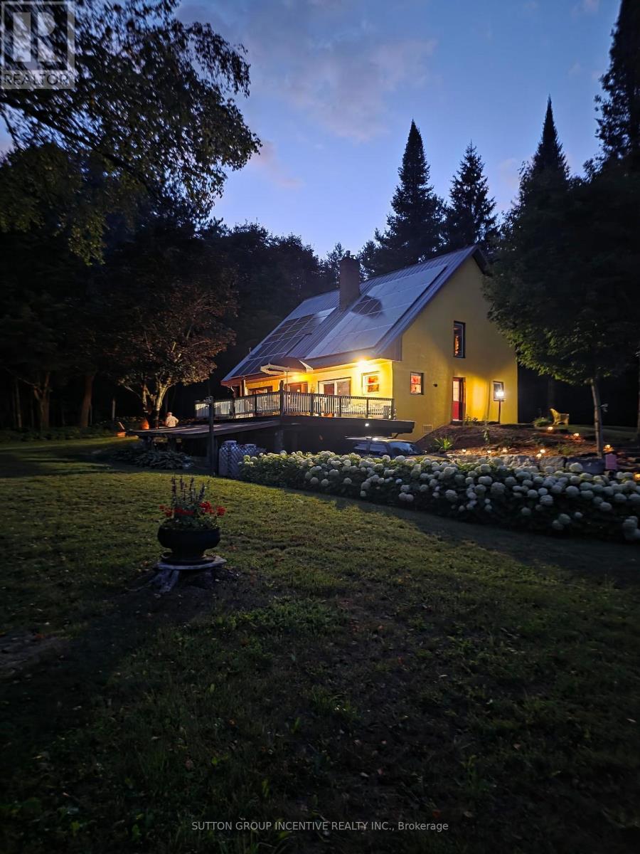 1093 KUSHOG LAKE ROAD, Minden Hills, Ontario