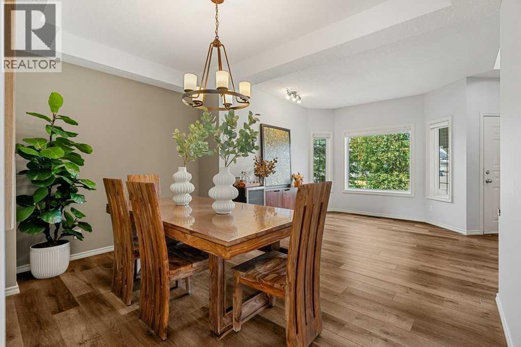 19 Citadel Ridge Close NW, Calgary, Alberta  T3G 4V4 - Photo 7 - A2338079