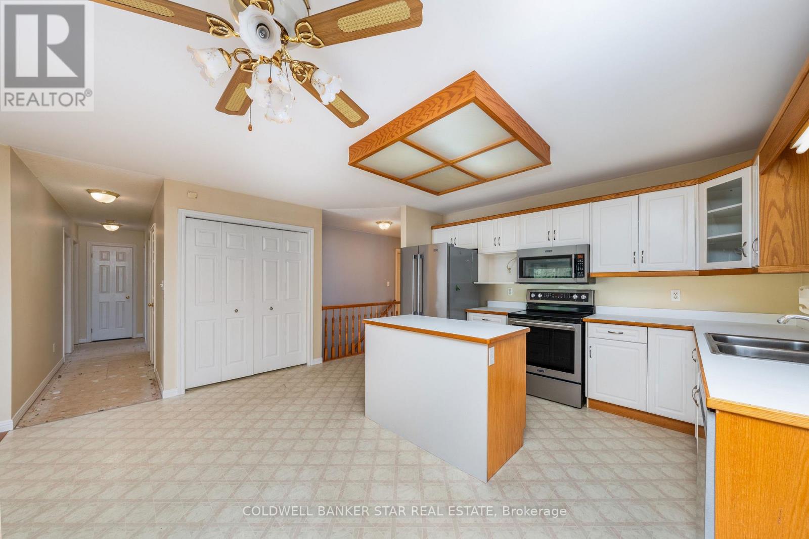 1106 Bernard Court, Sarnia, Ontario  N7S 6J6 - Photo 13 - X13698718