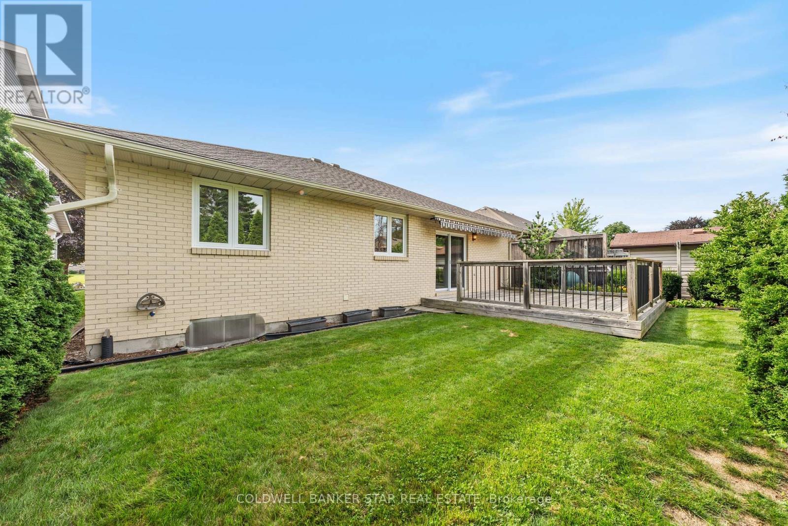 1106 Bernard Court, Sarnia, Ontario  N7S 6J6 - Photo 39 - X13698718