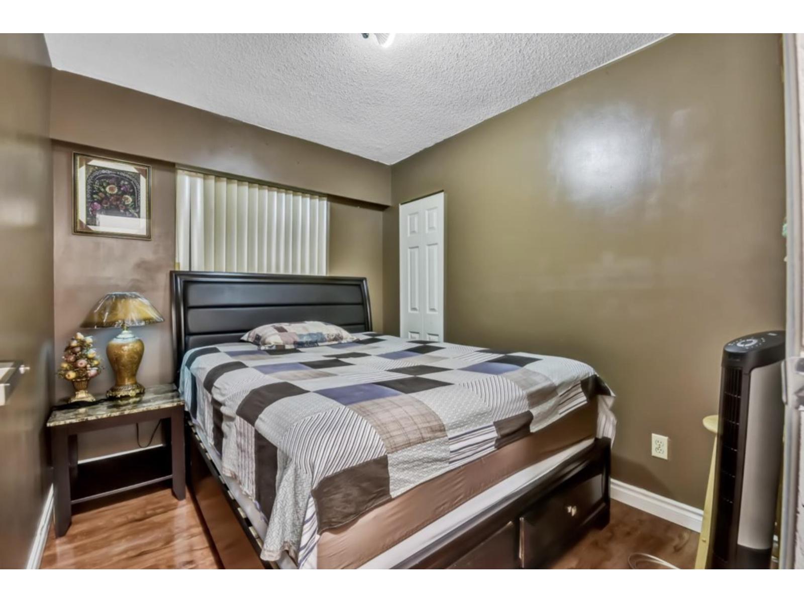 12215 85a Avenue, Surrey, British Columbia  V3W 6G8 - Photo 6 - R3157033