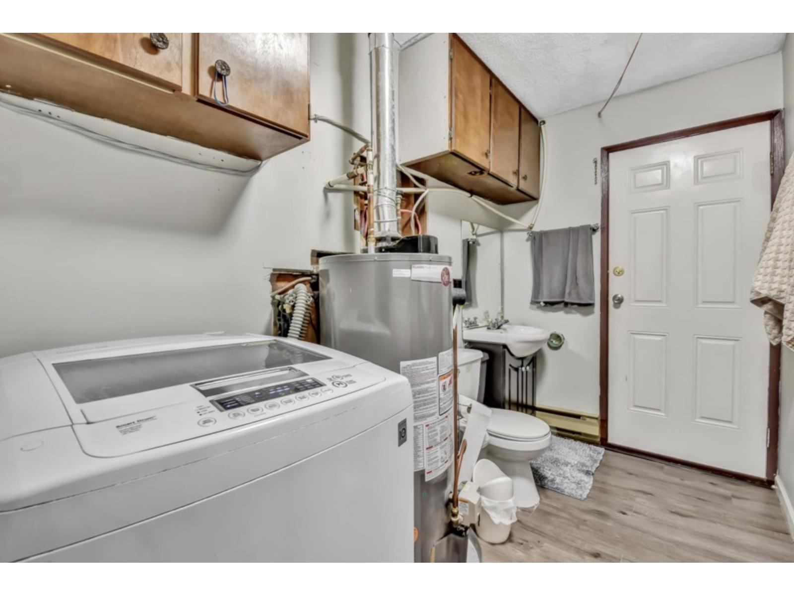 12215 85a Avenue, Surrey, British Columbia  V3W 6G8 - Photo 8 - R3157033