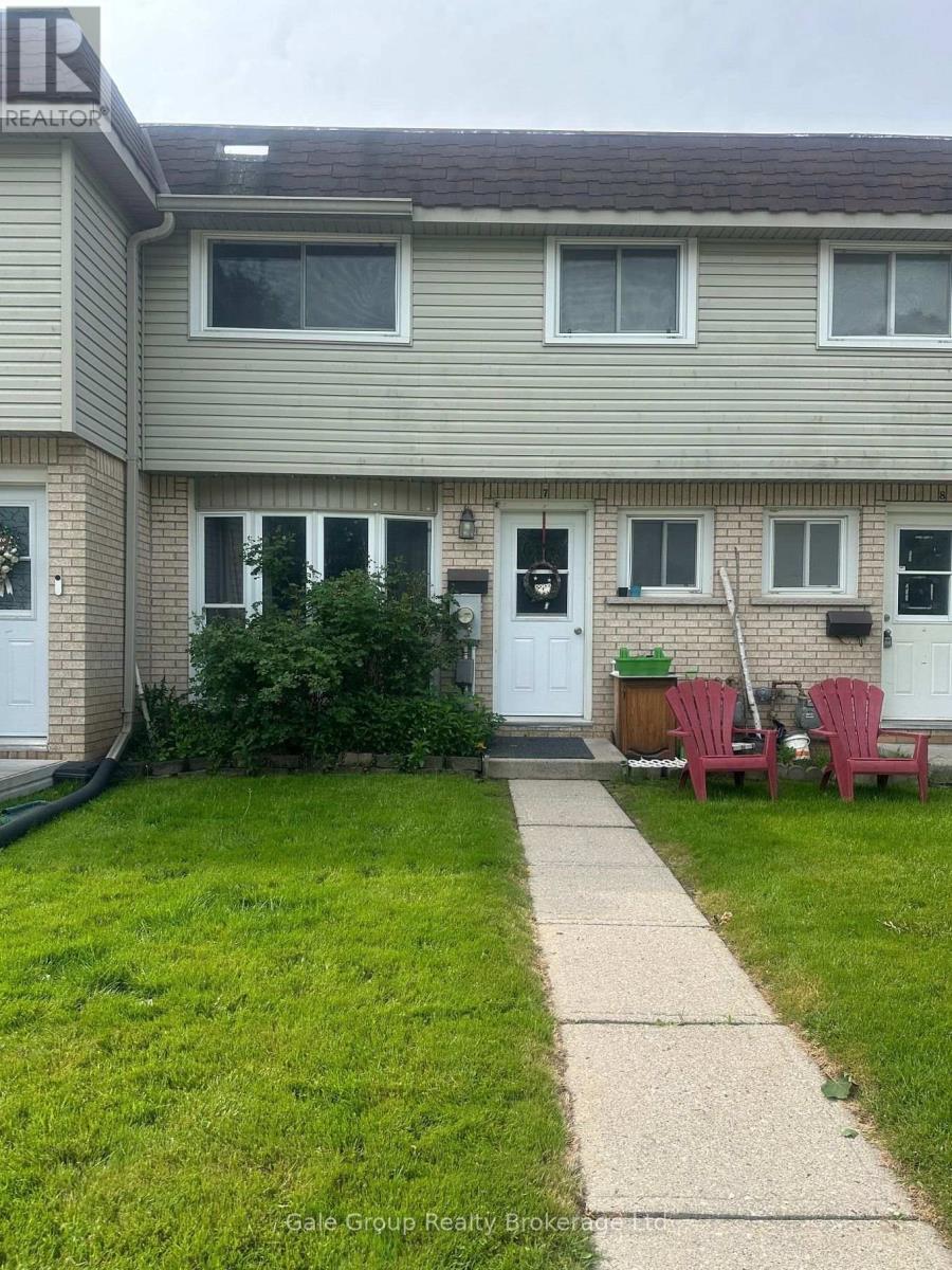 7 - 75 SPRINGBANK AVENUE N, woodstock (woodstock - north), Ontario