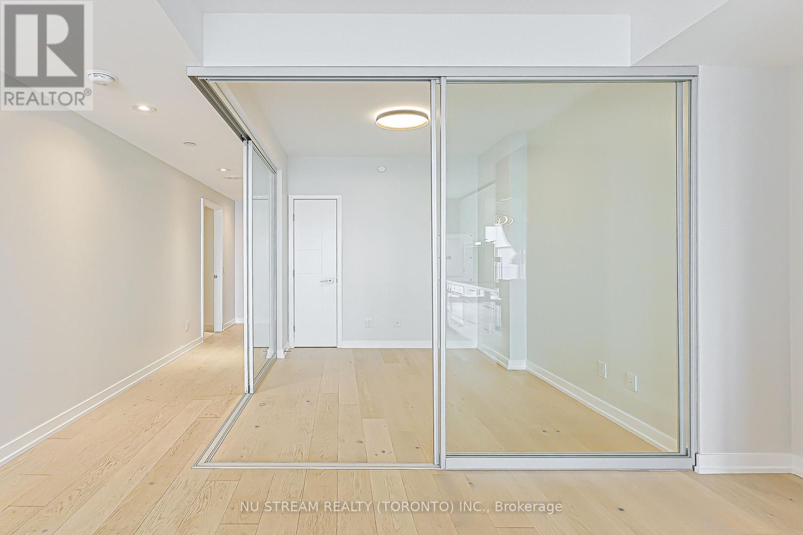 488 University Avenue, Toronto, Ontario  M5G 0C1 - Photo 43 - C13698686
